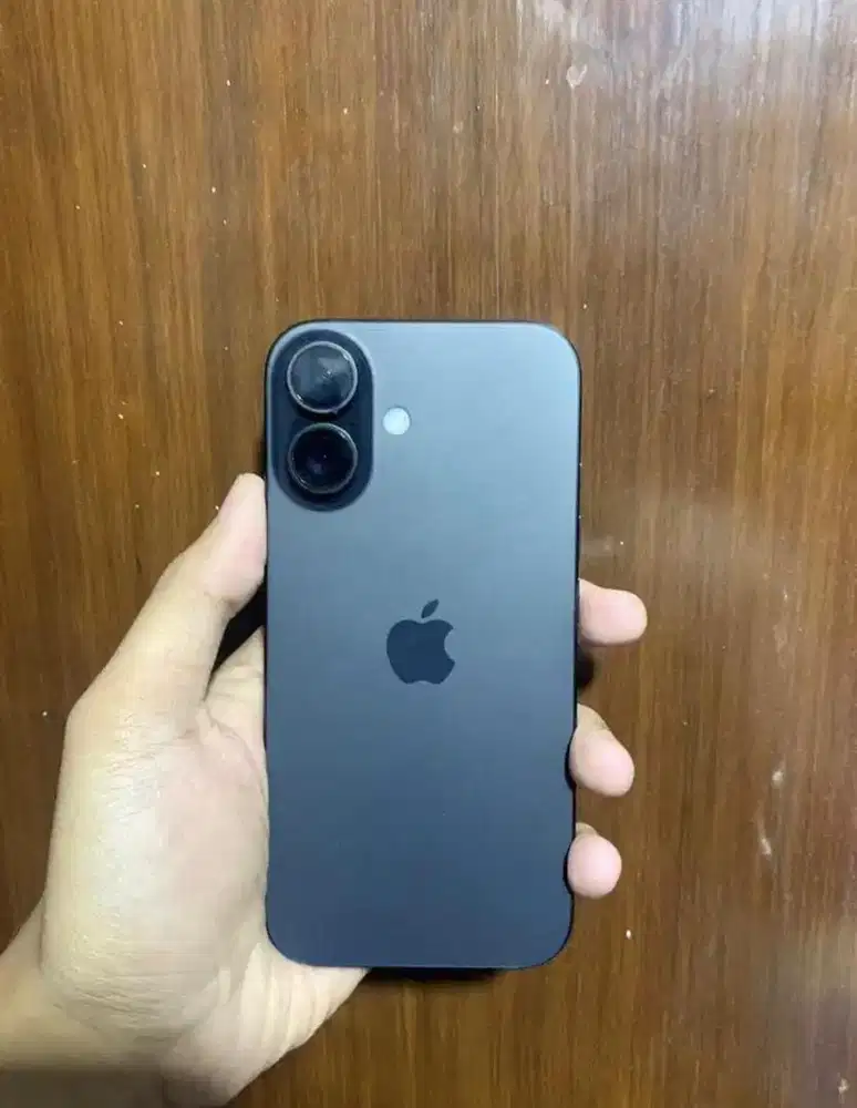 IPHONE 16 IBOX BARU 2 BULAN PAKAI! LIKE NEW