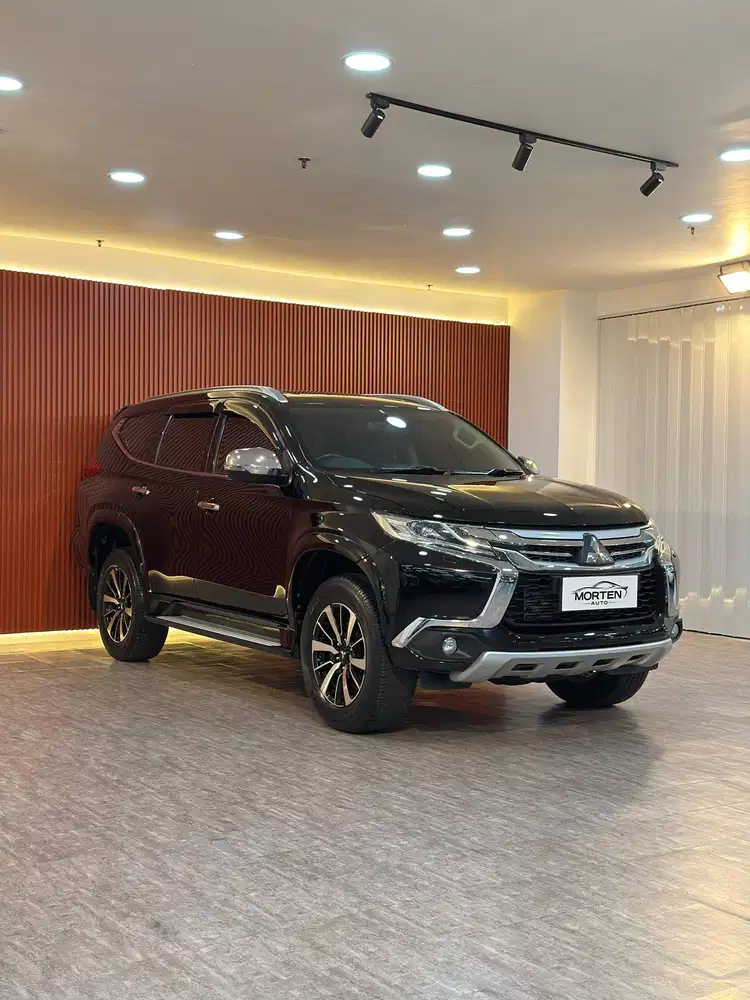 Mitsubishi Pajero Sport 2.4 Dakar 2016 Service Record Mitsubishi