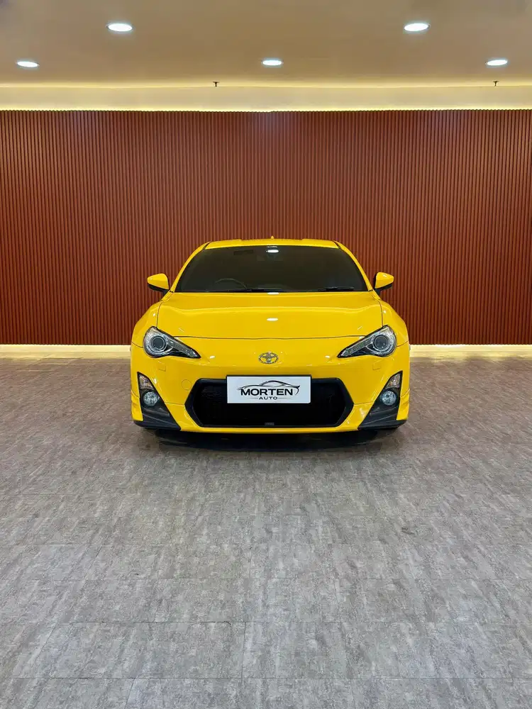 Toyota FT 86 TRD AT 2016, Kuning