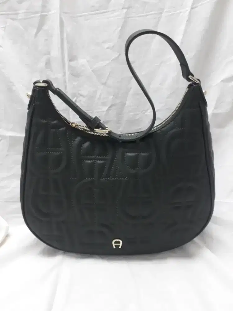 Tas Aigner Diadora Logo Hobo