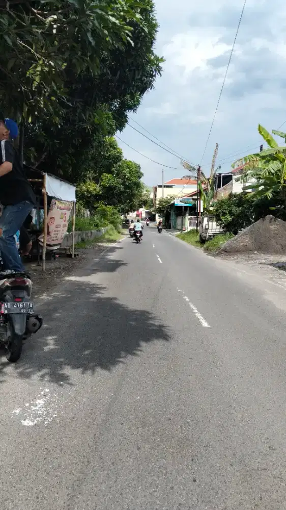 TANAH murah strategis UNS