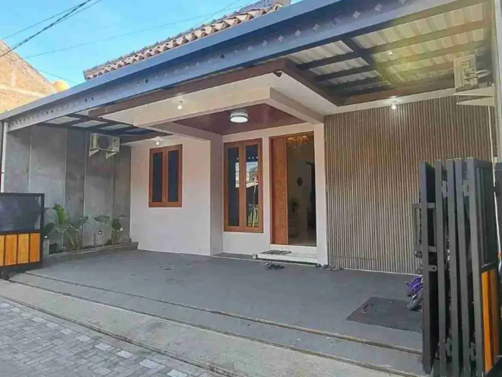 Rumah di Supriyadi Semarang Luas tanah 117m2  Dekat Akses Tol Gayam