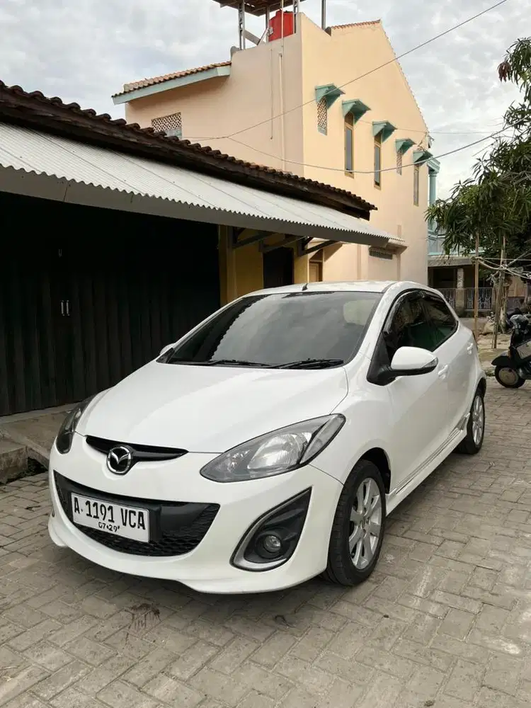 Mazda 2 v hb matic 2014