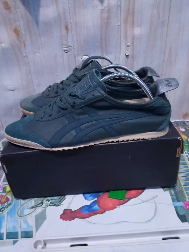 Onitsuka Tiger Mexico size 44 Made in japan