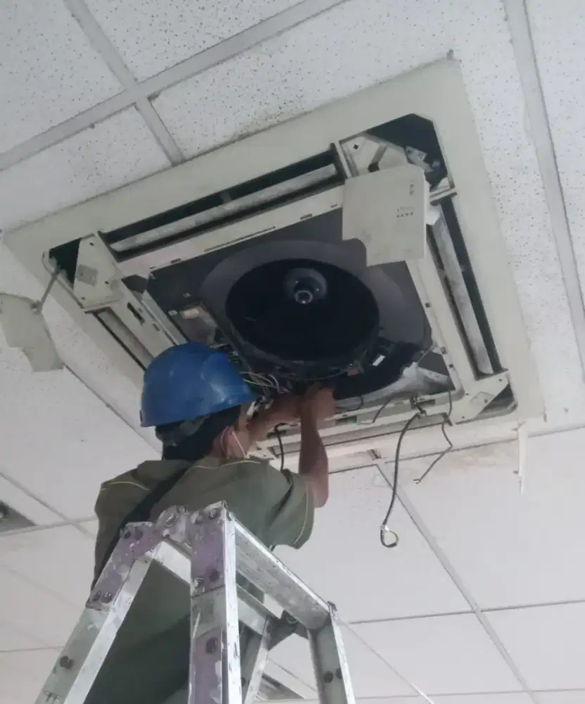 Jasa service AC,kulkas 24 jam,bongkar pasang AC baru/bekas