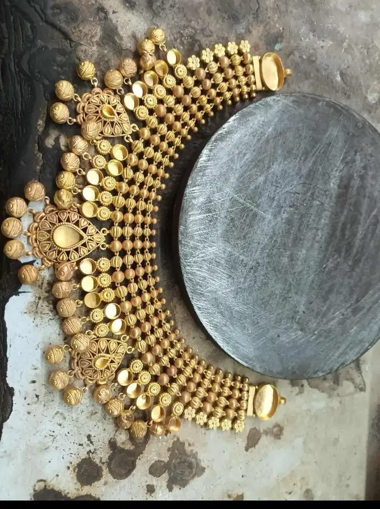 Terima emas dan berlian tanpa surat cod