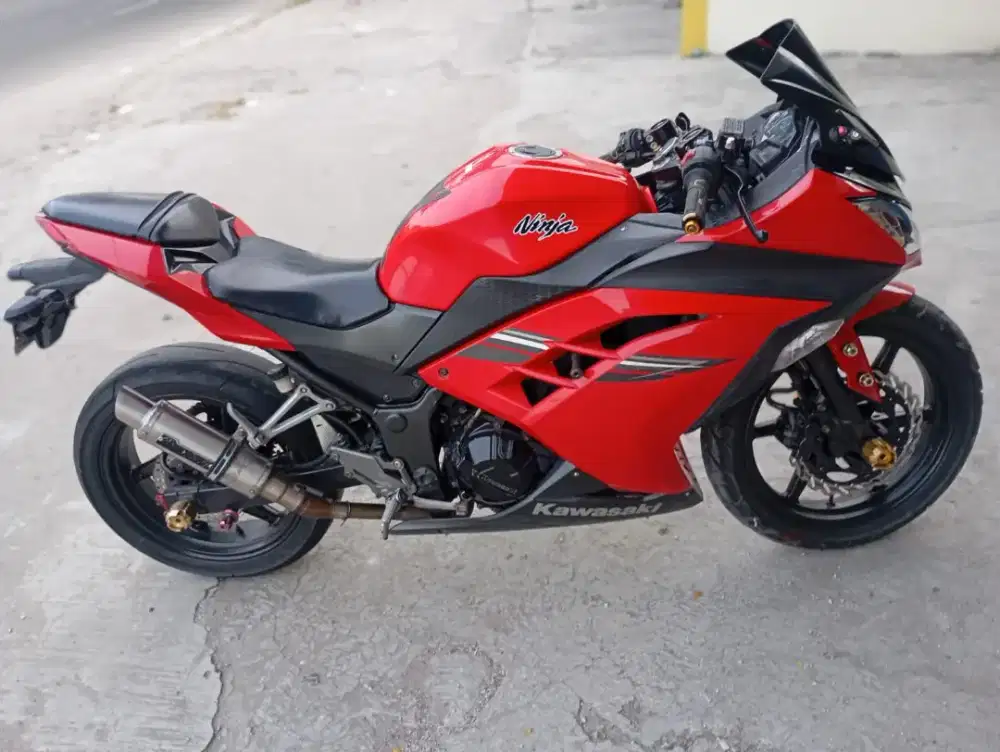 Jual ninja f1 thn 2017 kelepan surat² lengkap pjk on