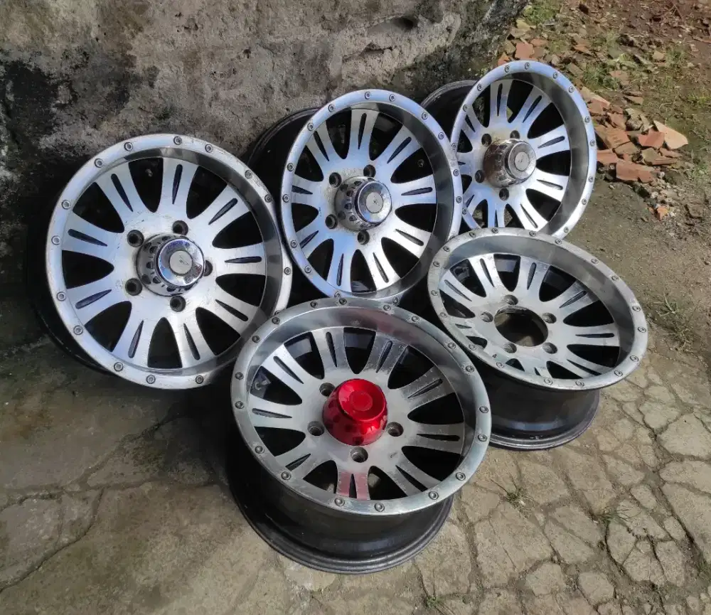 5 velg Suzuki jimny katana sierra escudo vitara sidekick feroza taft