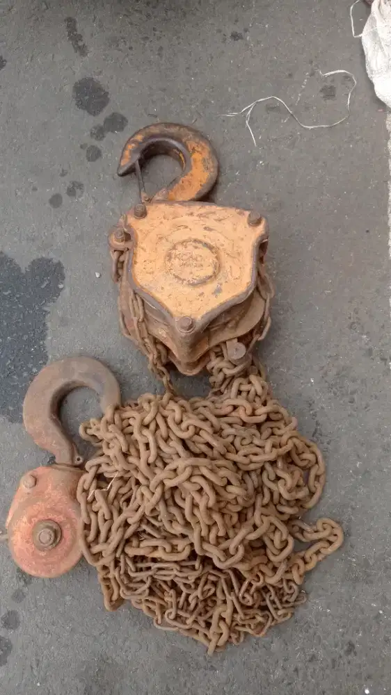 Katrol/ Takel KONDO 3 Tonton X 8 meter Kondisi Second