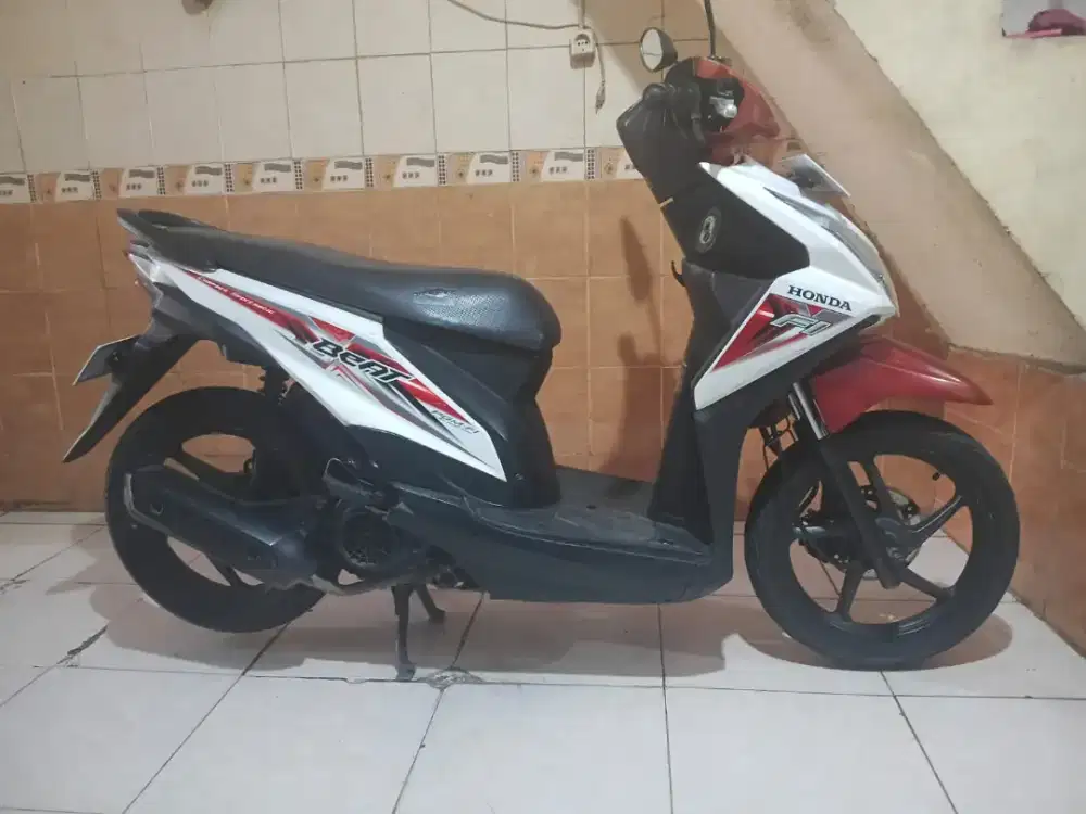 BEAT ESP-stater halus 2015 ORI TGN 1 MLS SIAP PAKAI MESIN ENAK STANDAT