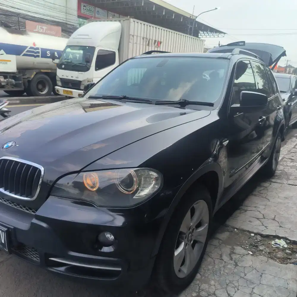 Murahh banget Jeep x5 mobil mulus siap pakai