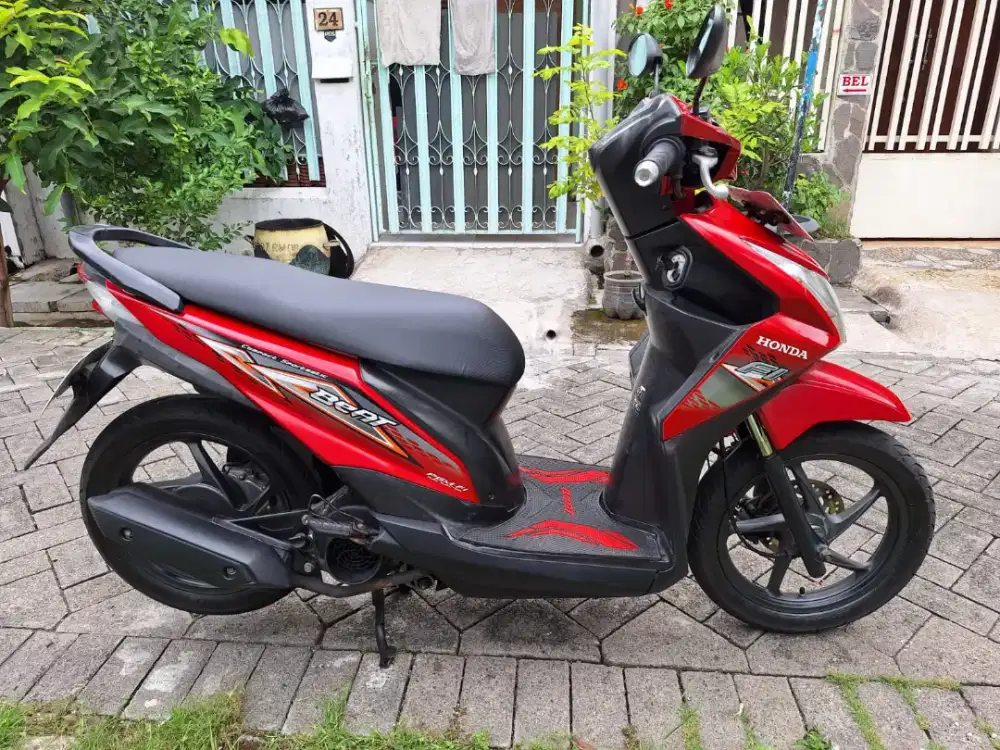 Honda beat 2014 km 42 kondisi sgt bagus samsat ikt manyar
