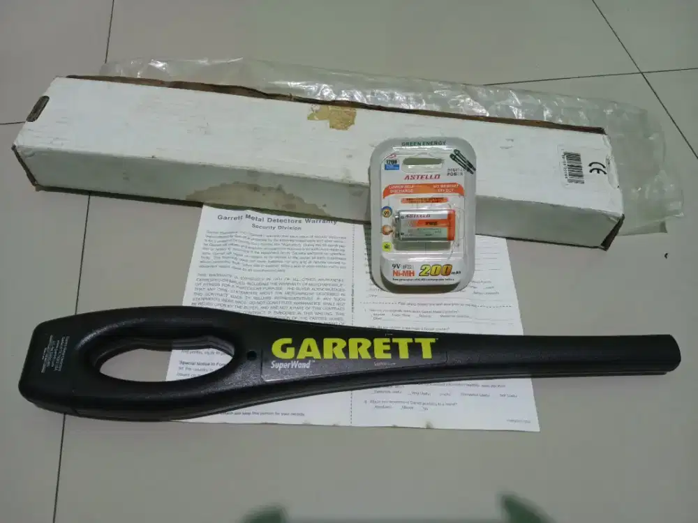 Metal detector garrett