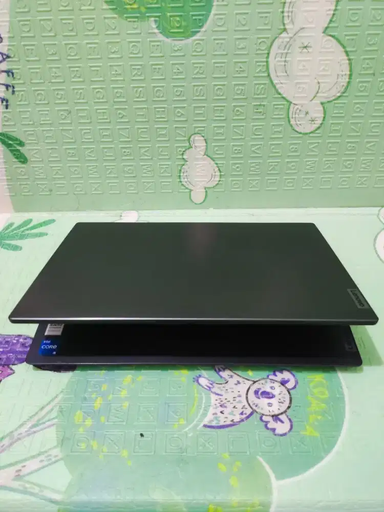 Lenovo V14 G2 ITL Core I5 Ram 8GB SSD 512GB Fungsi Normal siap Pakai