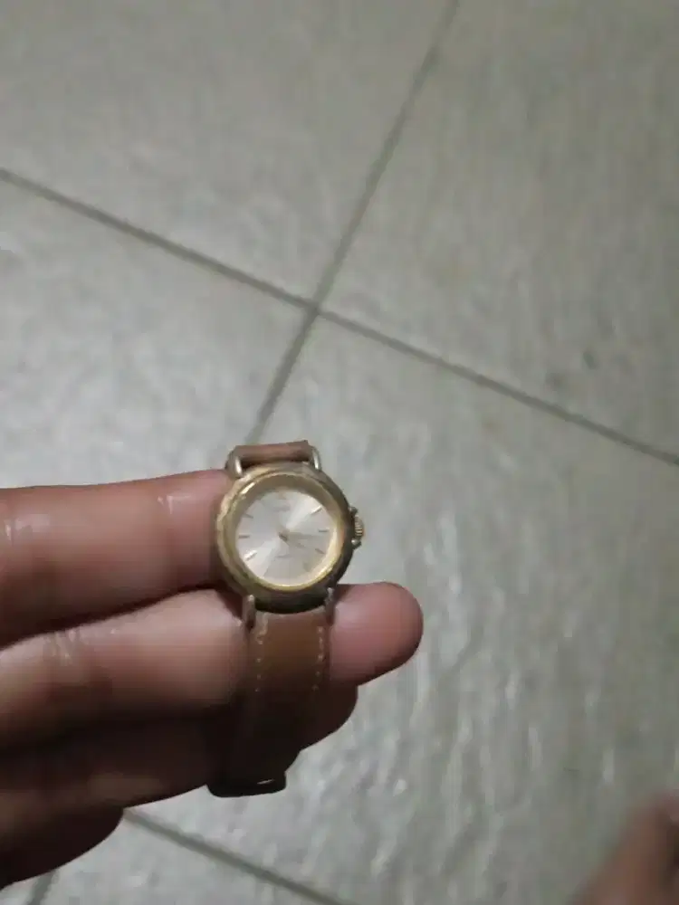 Jam tangan Casio