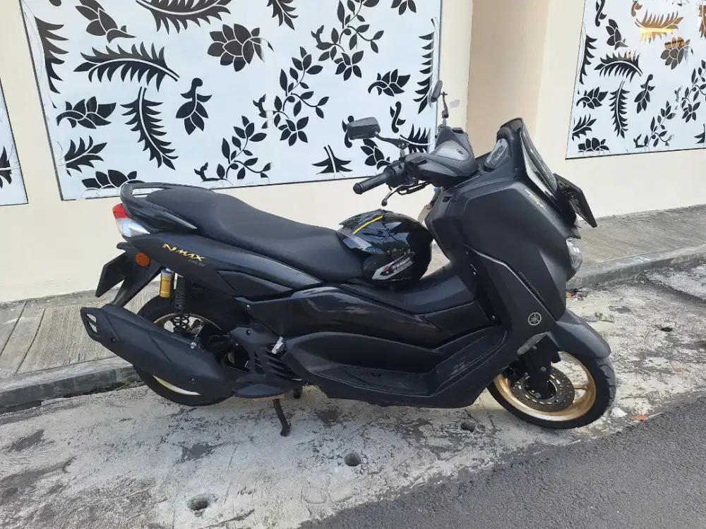 Dicari untuk dibeli nmax plat ab semua tahun