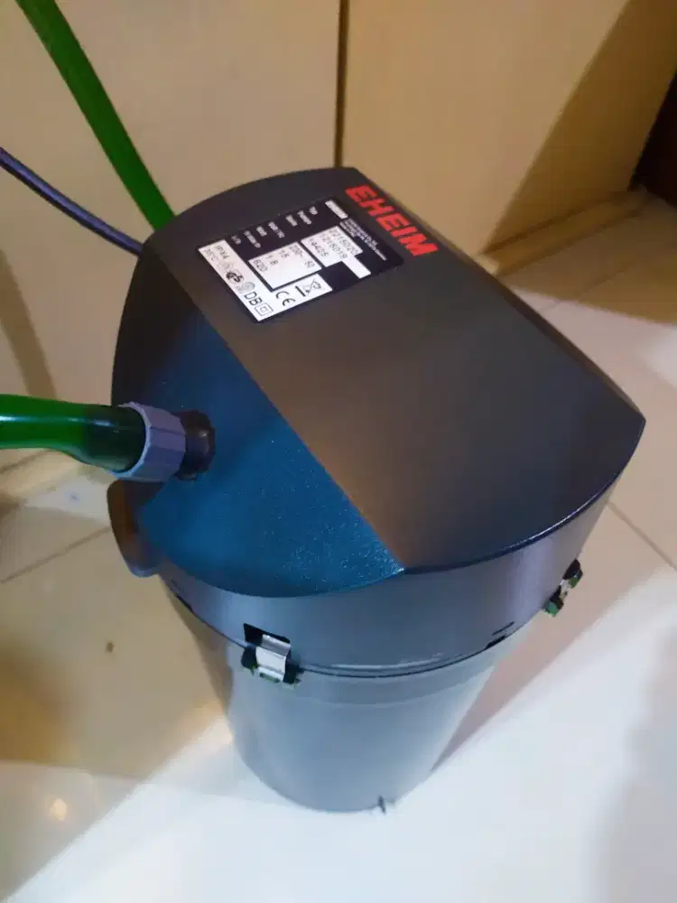 Jual filter aquarium premium EHEIM 2215020 murmer aja hrg beli 3.5jt