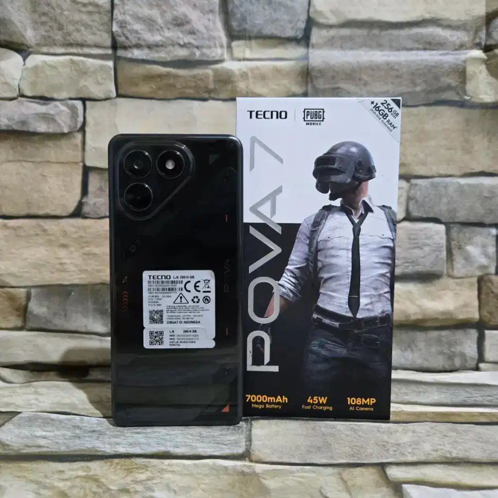 Tecno Pova 7 4G 8/256 Black Fulset segel mulus 98% Garansi panjang