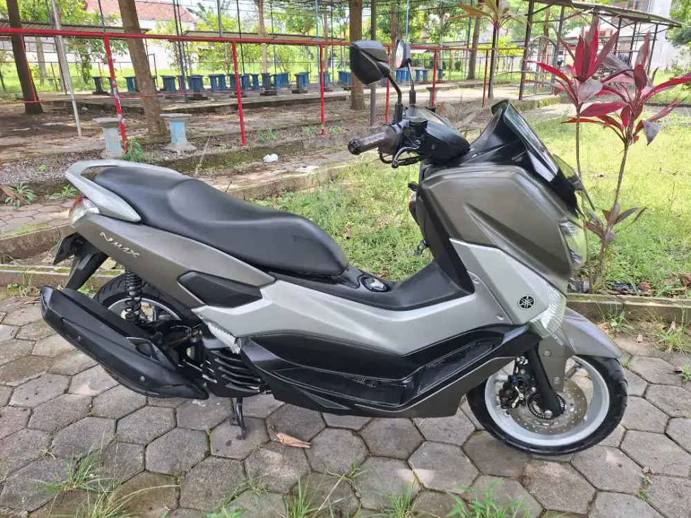 Nmax ABS 2016/15 km rendah bisa cash/kredit syariah  TERMURAH