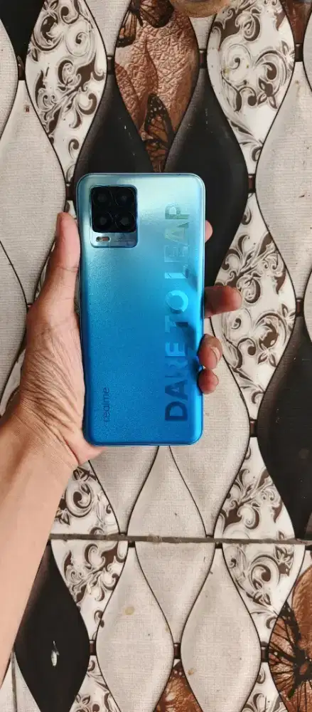 realme 8pro ram 8+8/128 hp aja