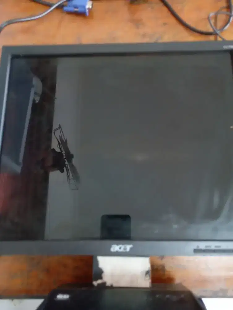 Monitor Komputer Acer