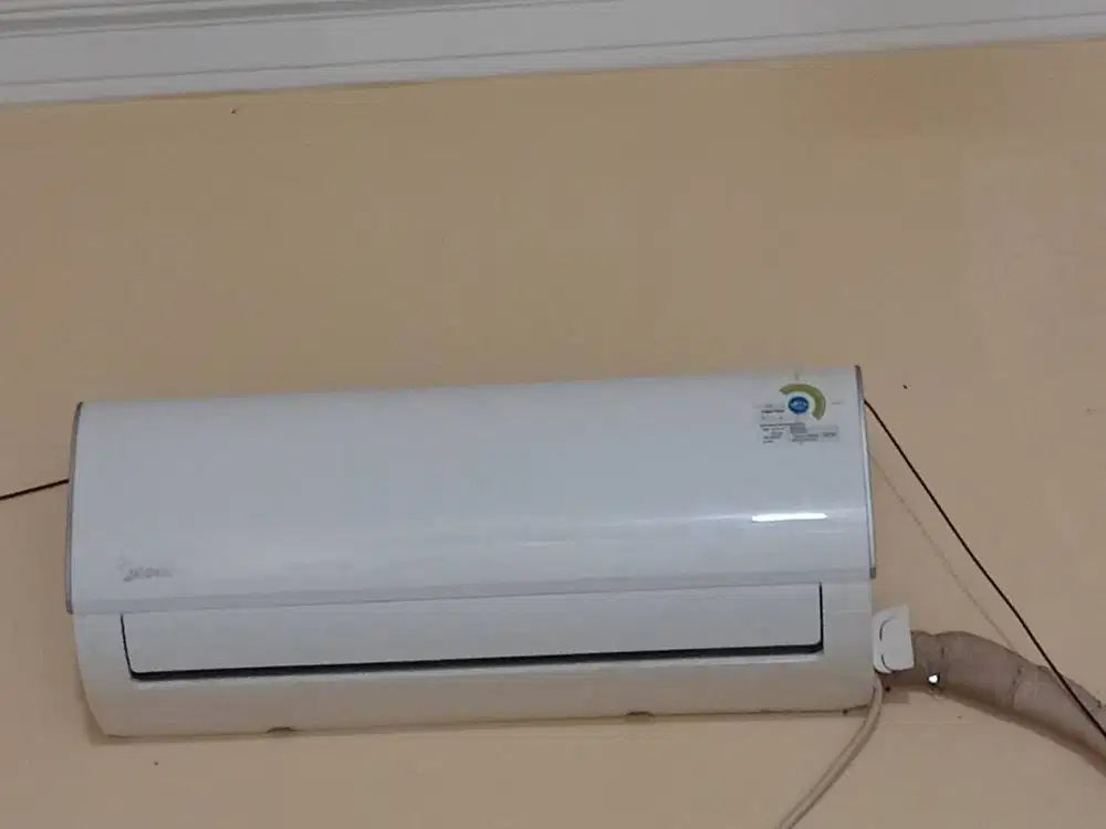 AC MERK MIDEA 1 PK