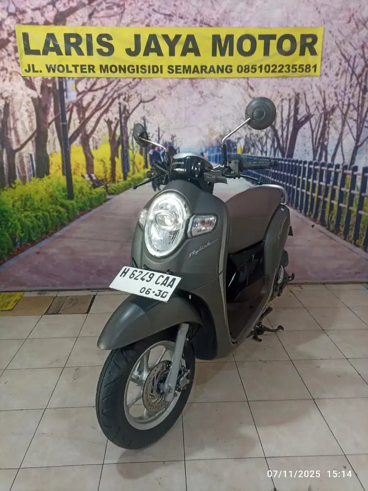 Scoopy donat istimewa