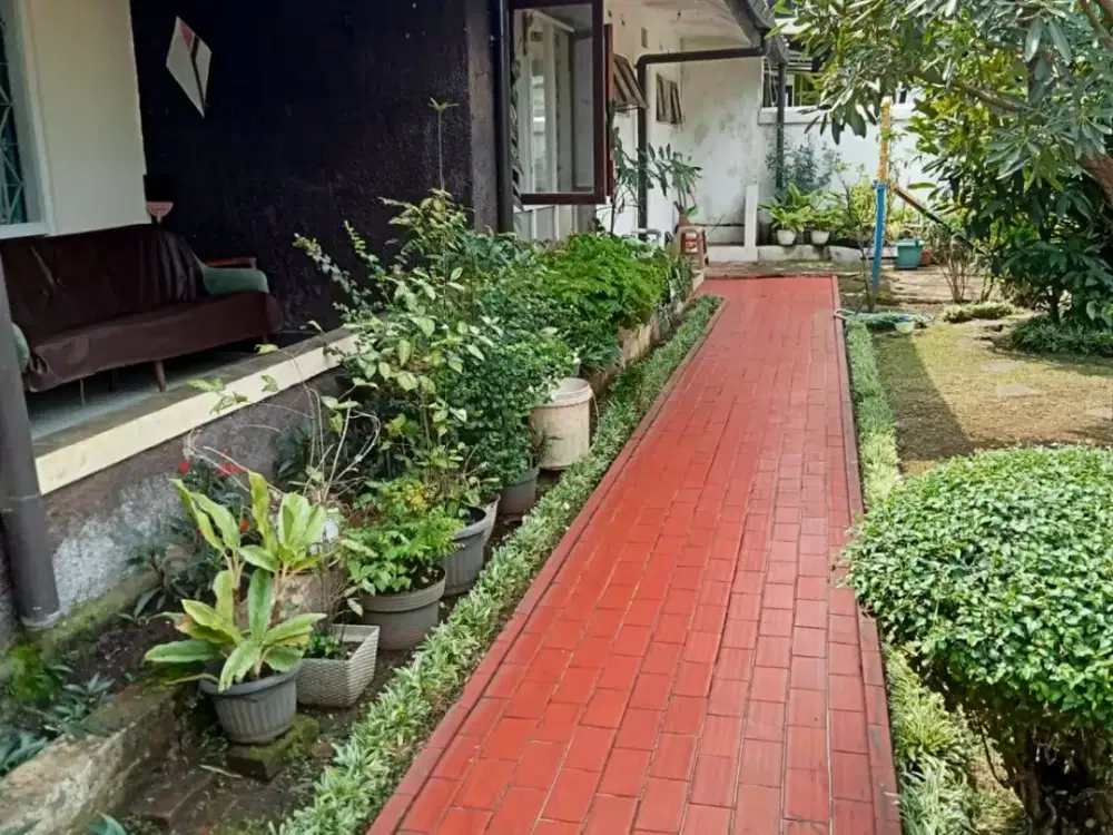 DIJUAL RUMAH  ASRI SAYAP DAGO BANDUNG