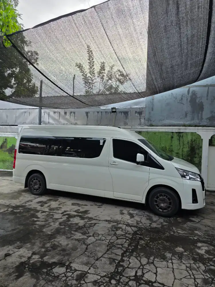 Toyota Hiace 2023 Diesel