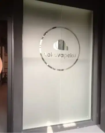 Sedia sticker kaca film sandblasting stiker toko kantor logo sunglas