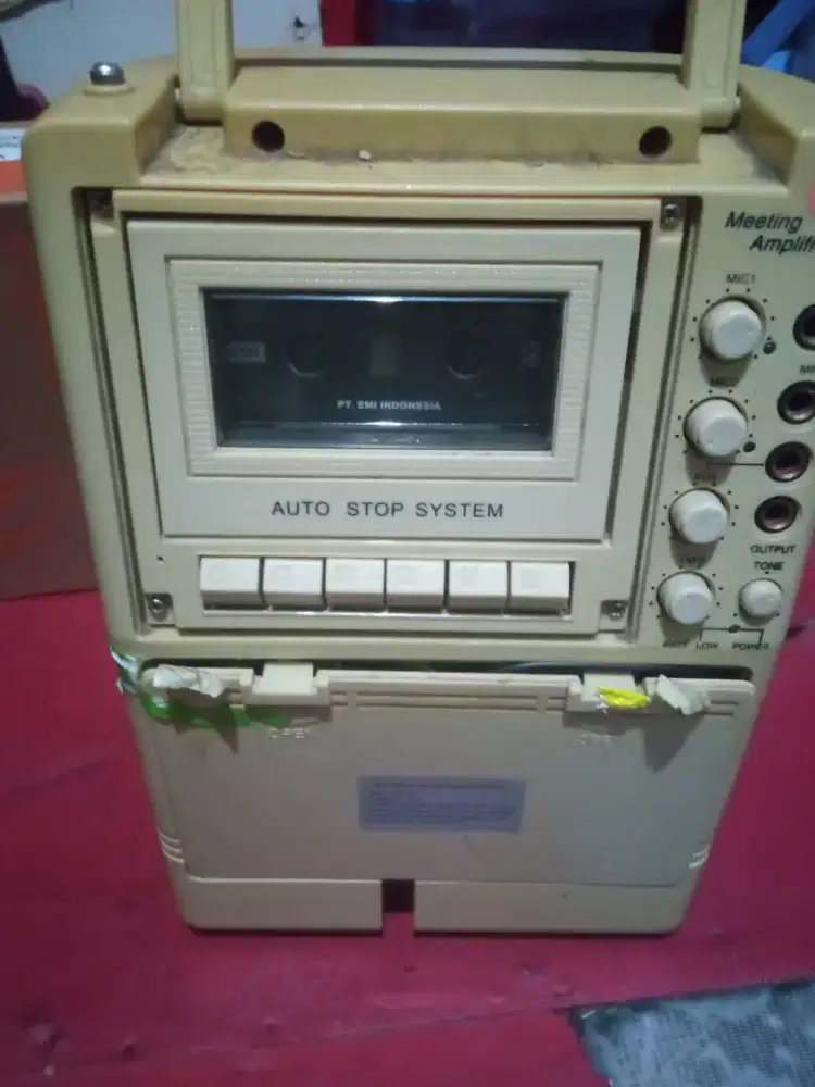 Tape jadoel kaset pita