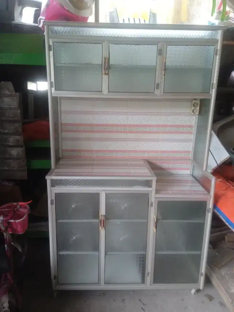 Rak piring siap pakai