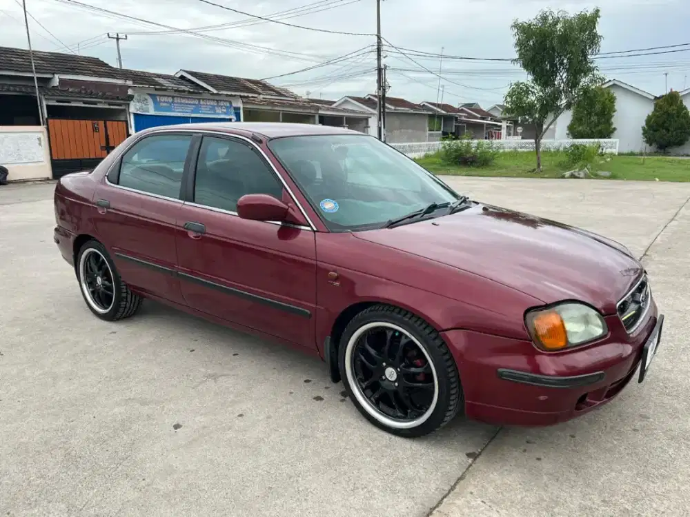 Baleno DX tahun 2000