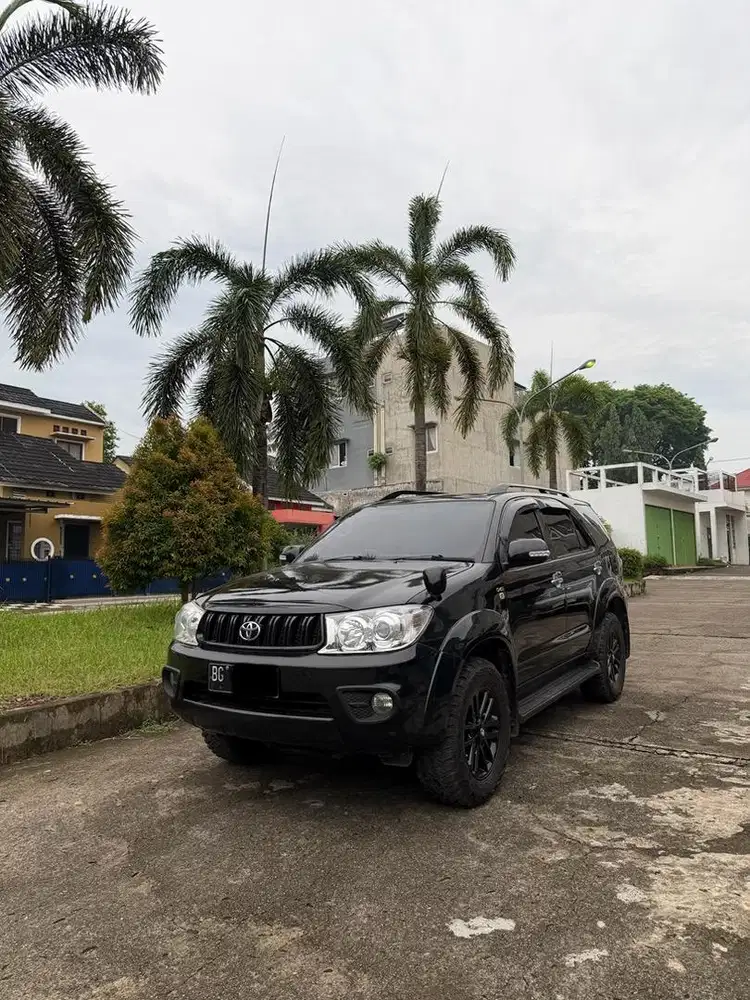 Fortuner G Matic Diesel 2011 Km 150rb