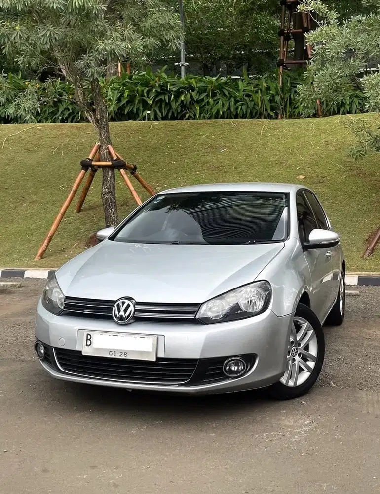 Volkswagen Golf 2011 Bensin