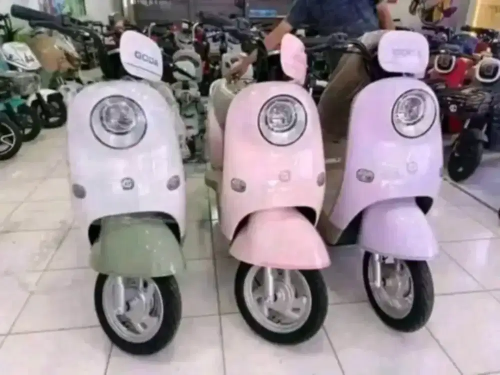 Sepeda listrik selis