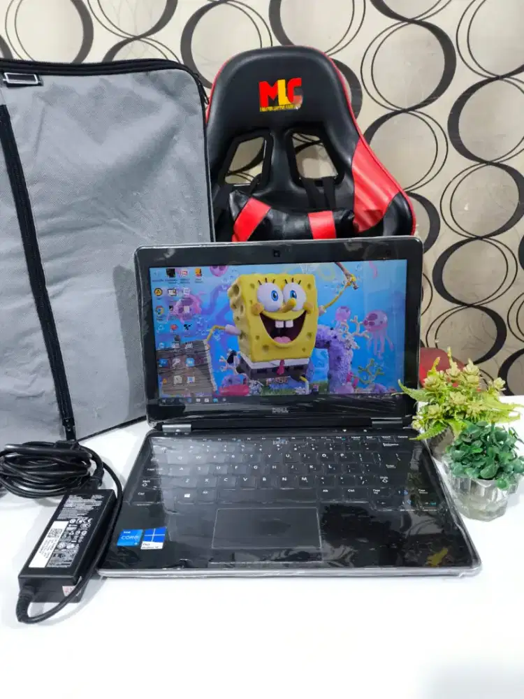 DELL LATITUDE E7240-A27  SuperSlim [RAM 8GB/SSD]