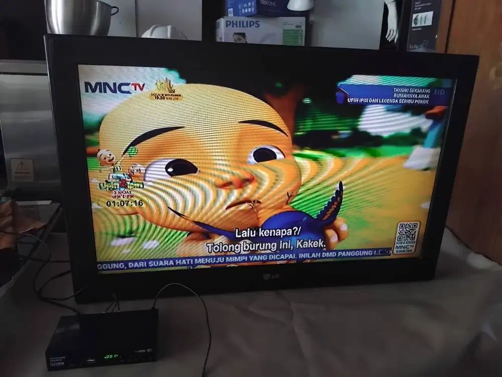 tv lcd 32 LG + STB murah normal non kaki