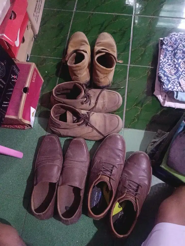 Jual BU sepatu kerja dan boot
