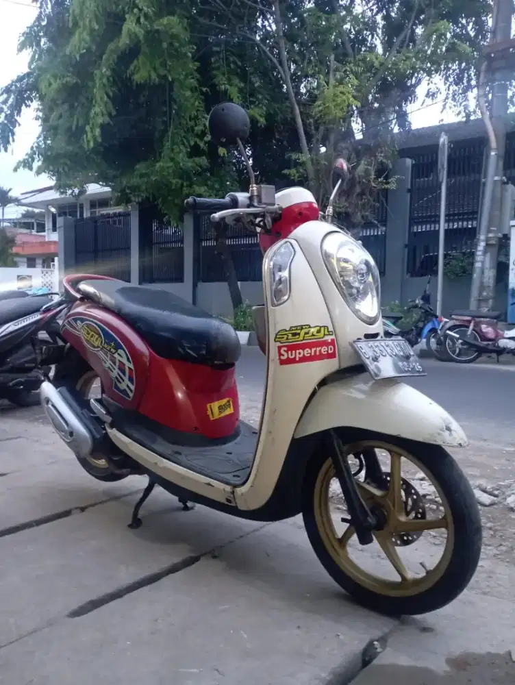 Honda Scoopy Fi 2014 Murmer Ganteng Joss