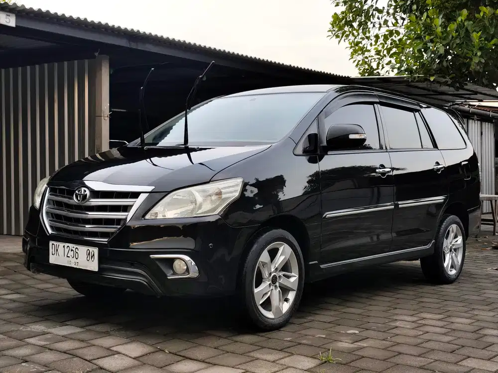 Toyota Kijang Innova 2014 Bensin