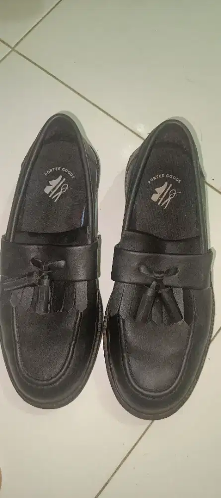 Sepatu Portegood