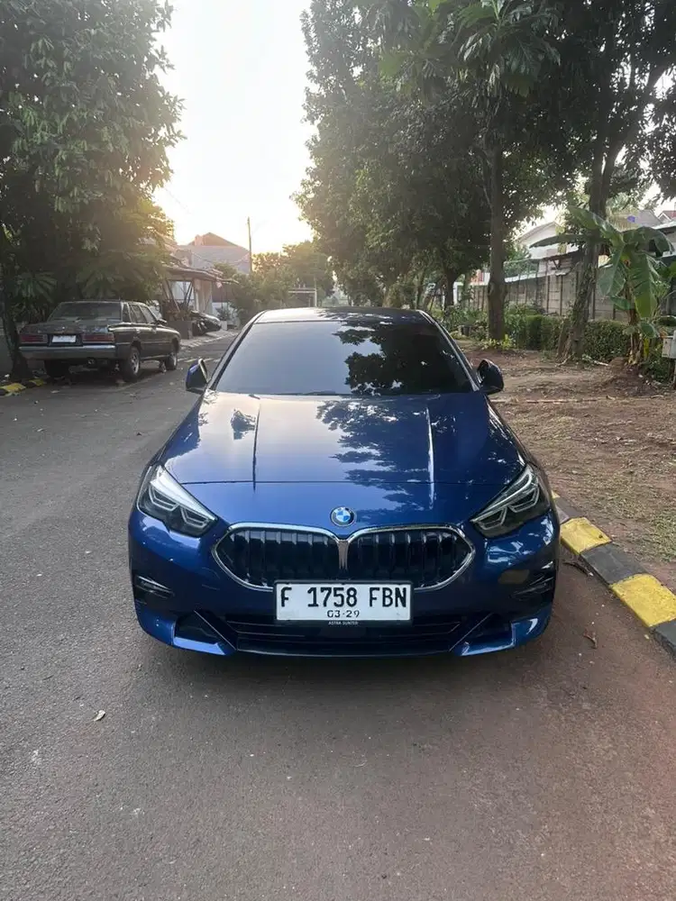 Mobil masih mulus di pakai istri