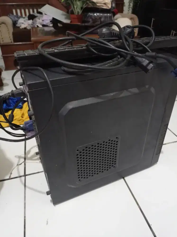 Jual barang bekas msh bagus