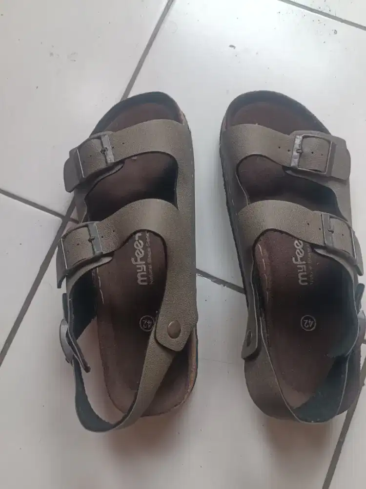Sendal kulit MyFeet unisex
