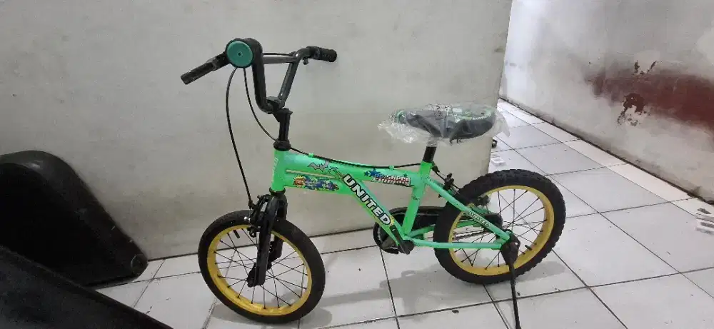 Sepeda bmx anak 16 inc united
