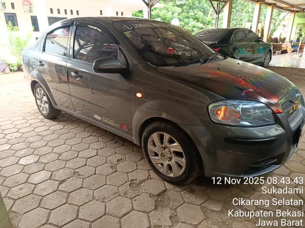 Jual Mobil sedan Chevrolet