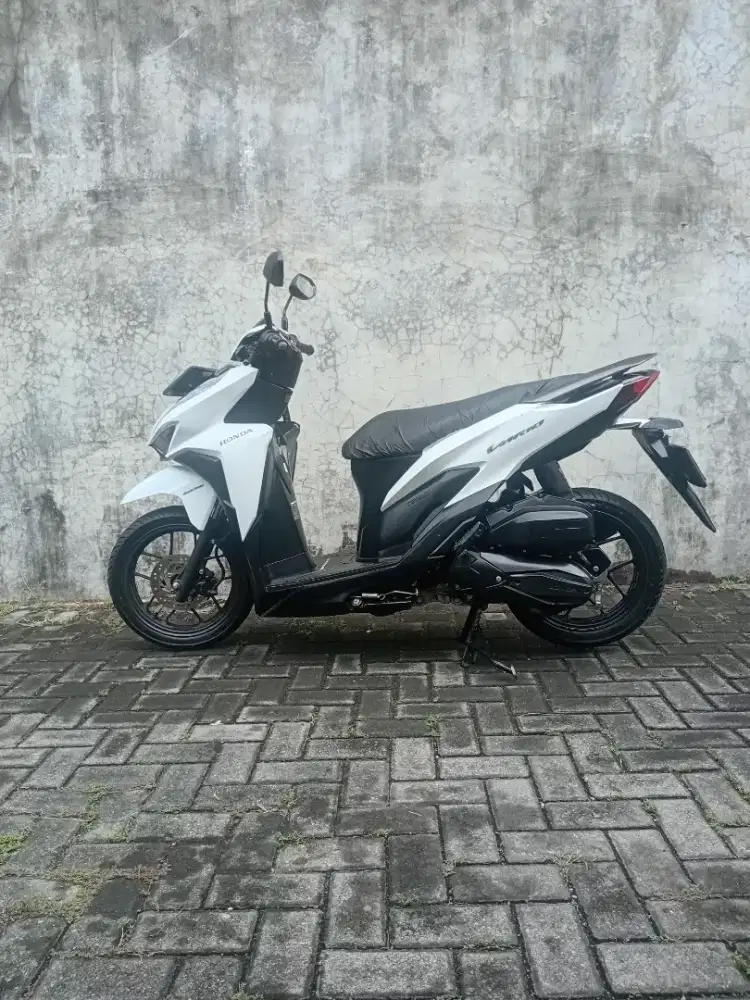 Vario 125 cbs iss tahun 2021