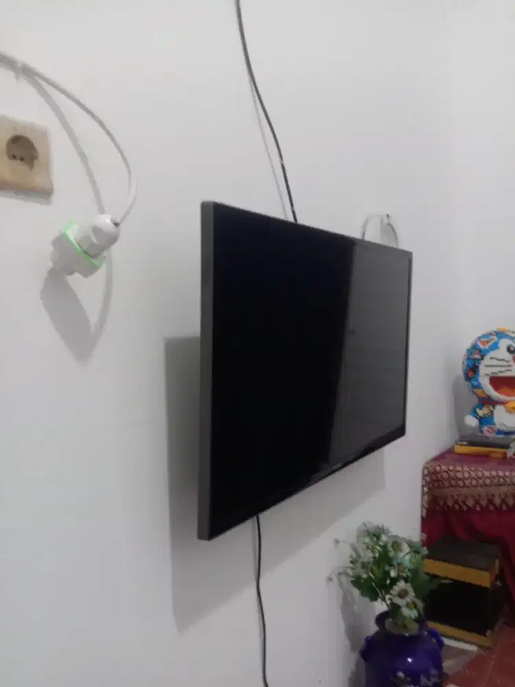 Samsung 32 inch Ngawi like new