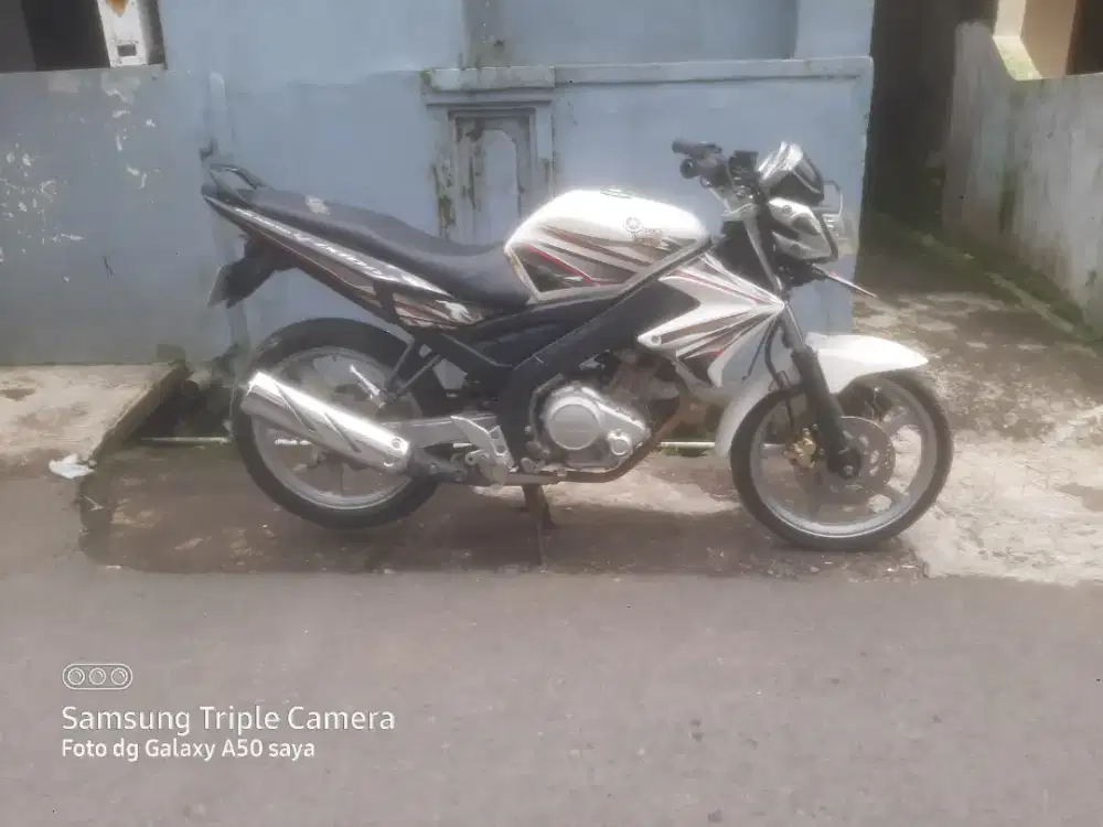 FOR SALE VIXION